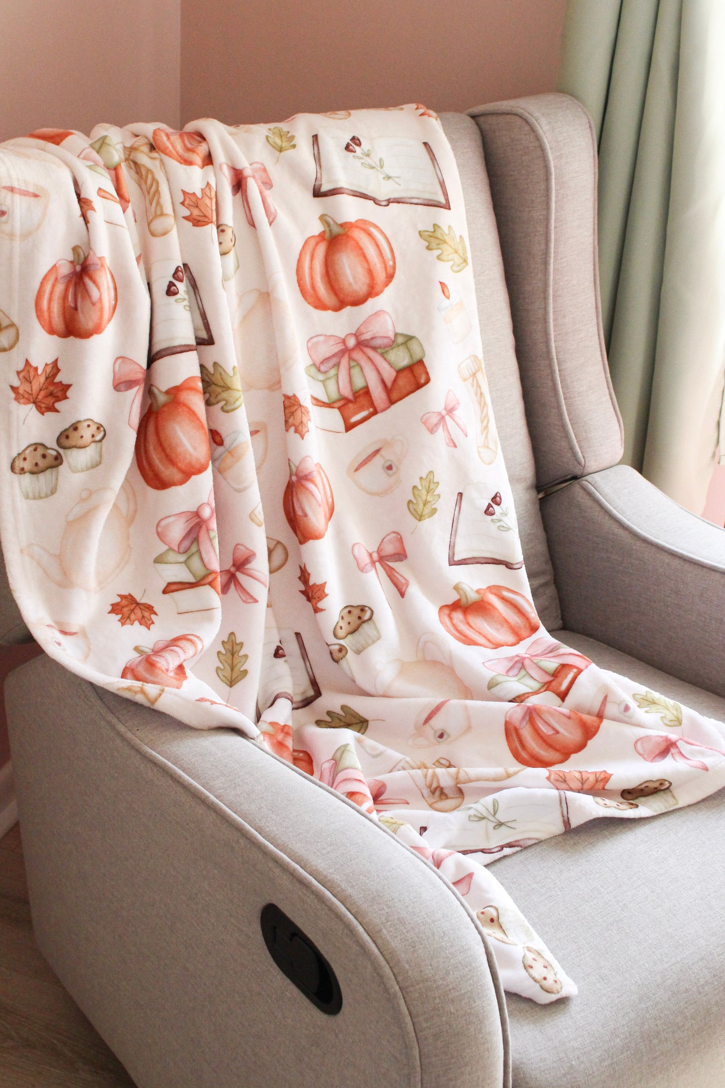 Cozy Fall Velveteen Plush Blanket